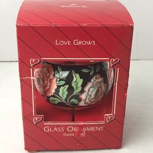 VINTAGE 1988 HALLMARK "Love Grows" Glass Ornament